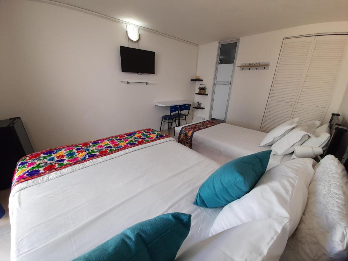 Cartagena Hotel Plaza De La Trinidad מראה חיצוני תמונה