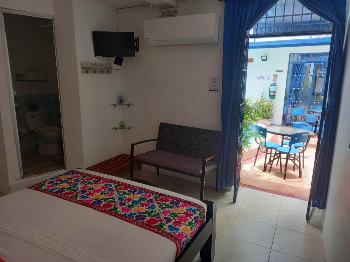 Cartagena Hotel Plaza De La Trinidad מראה חיצוני תמונה