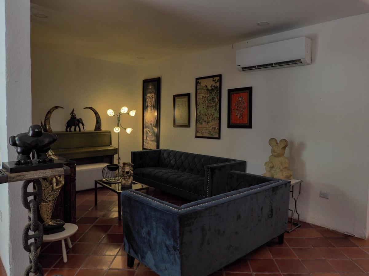 Cartagena Hotel Plaza De La Trinidad מראה חיצוני תמונה