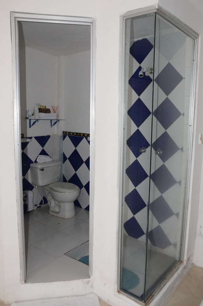 Cartagena Hotel Plaza De La Trinidad מראה חיצוני תמונה